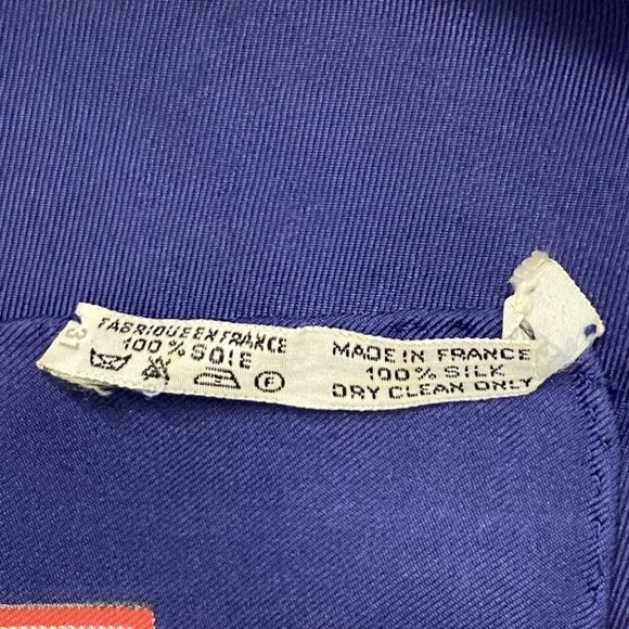 HERMES Carre 90 - Navy Yellow Multi Silk Scarf 255-072425 - Picture 5 of 5